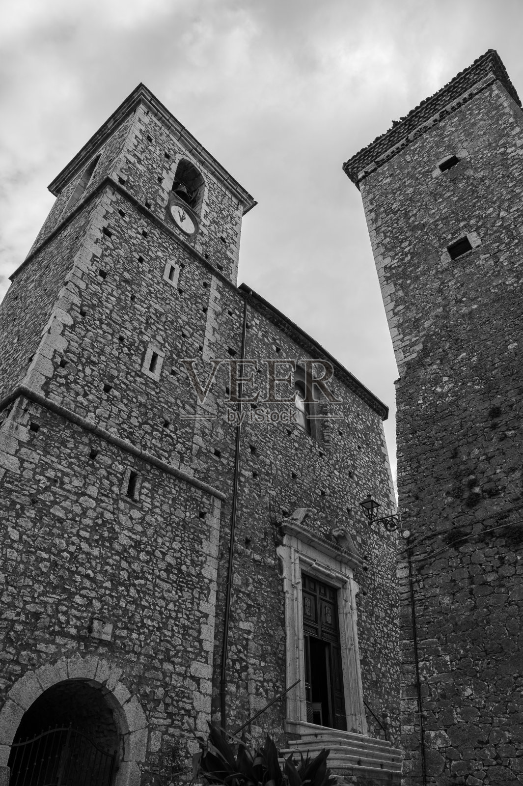 dIsernia污点。莫里兹,意大利。巴里的圣尼古拉斯教堂。照片摄影图片