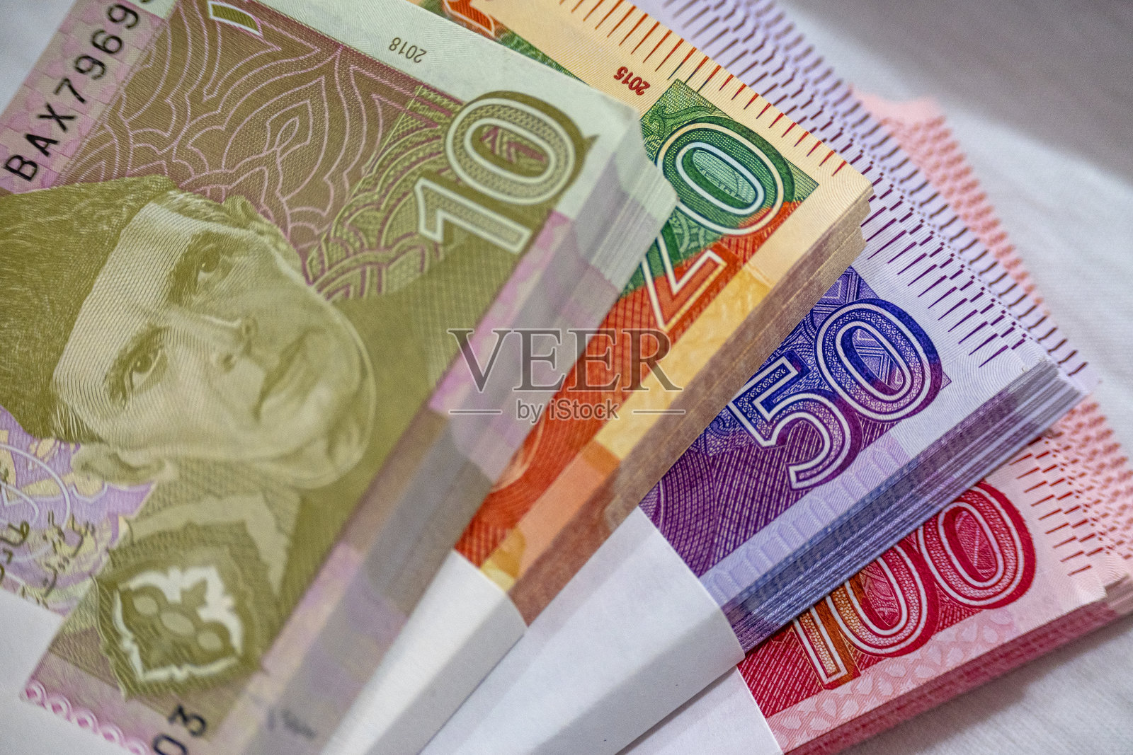 巴基斯坦货币纸币。商业和金融概念照片摄影图片