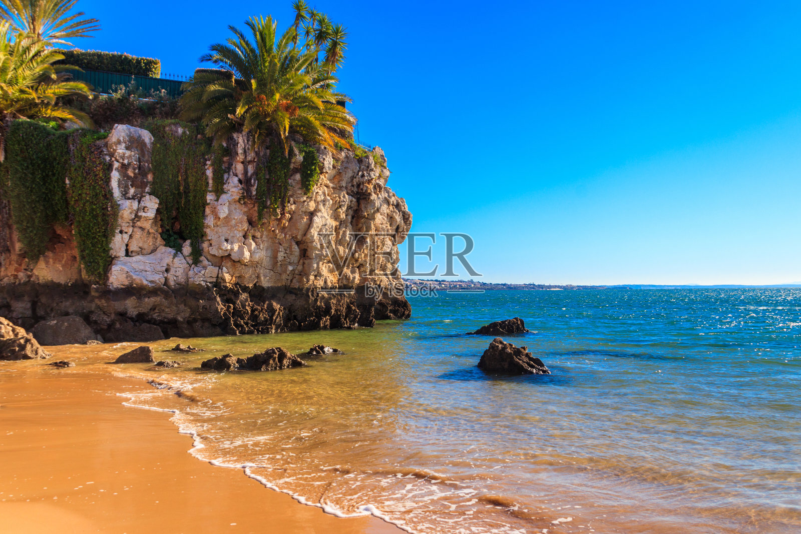 葡萄牙里斯本卡斯凯伊斯的海滩和大西洋景色照片摄影图片