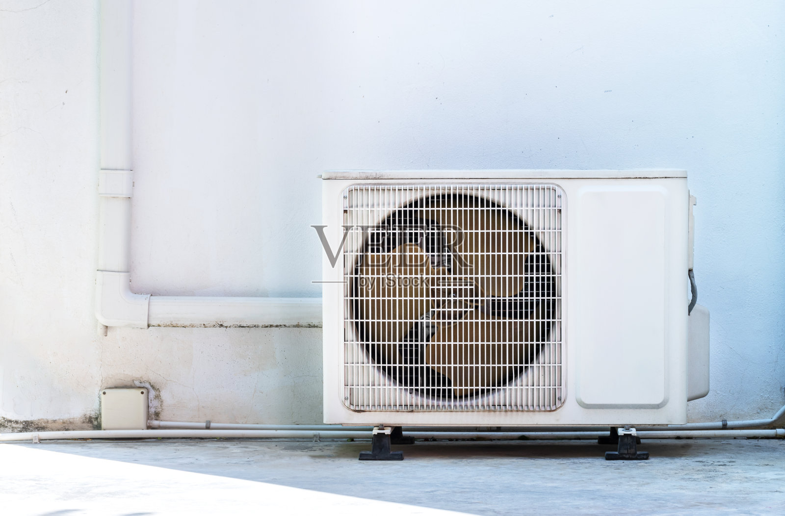 带拷贝空间的地板空压机照片摄影图片