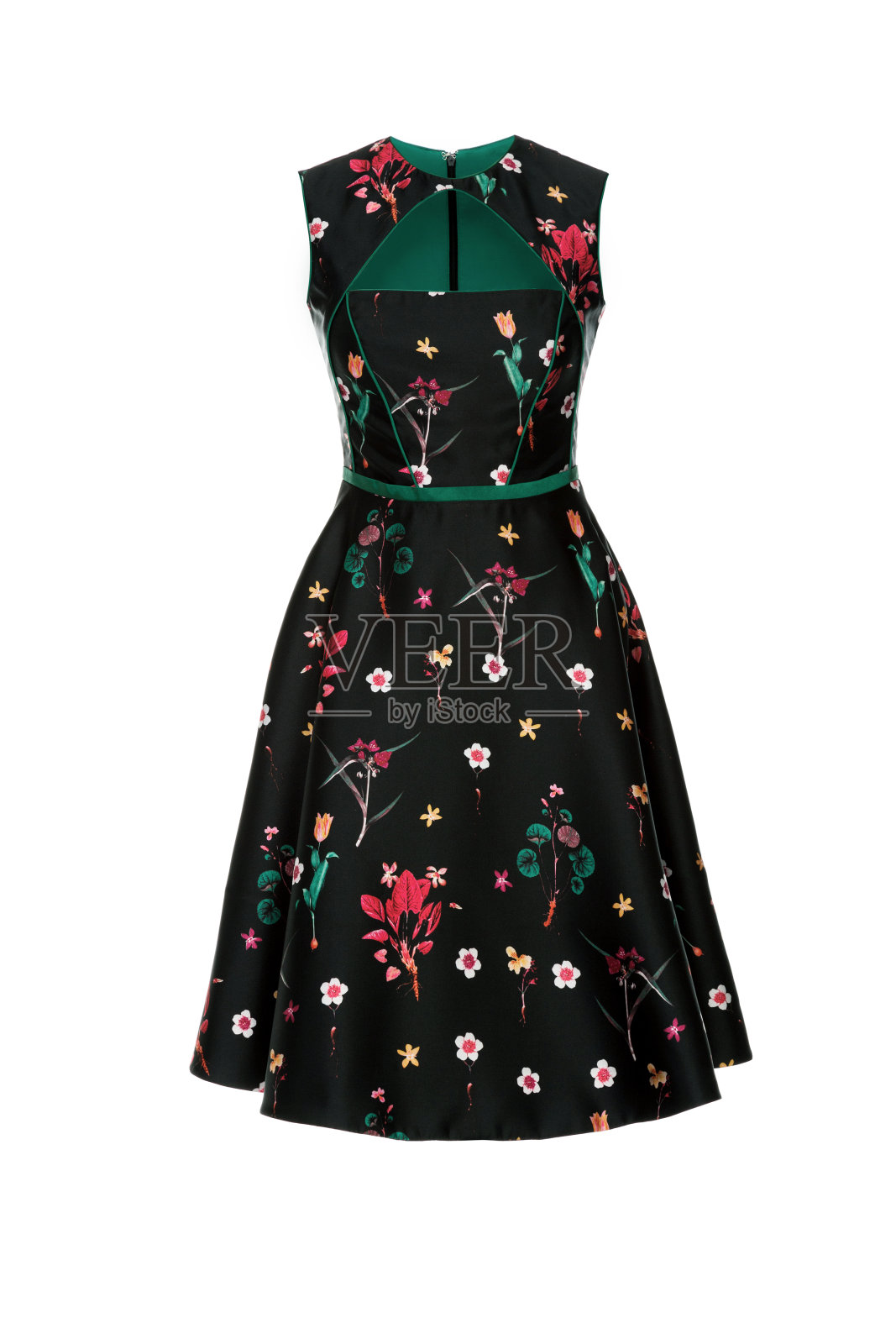 白色背景上的夏季丝绸连衣裙照片摄影图片