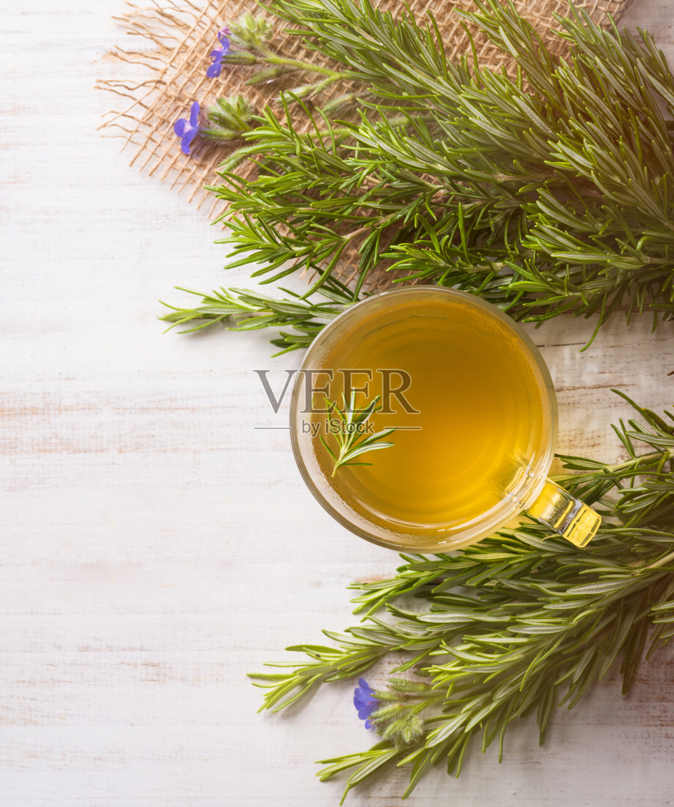 迷迭香茶照片摄影图片