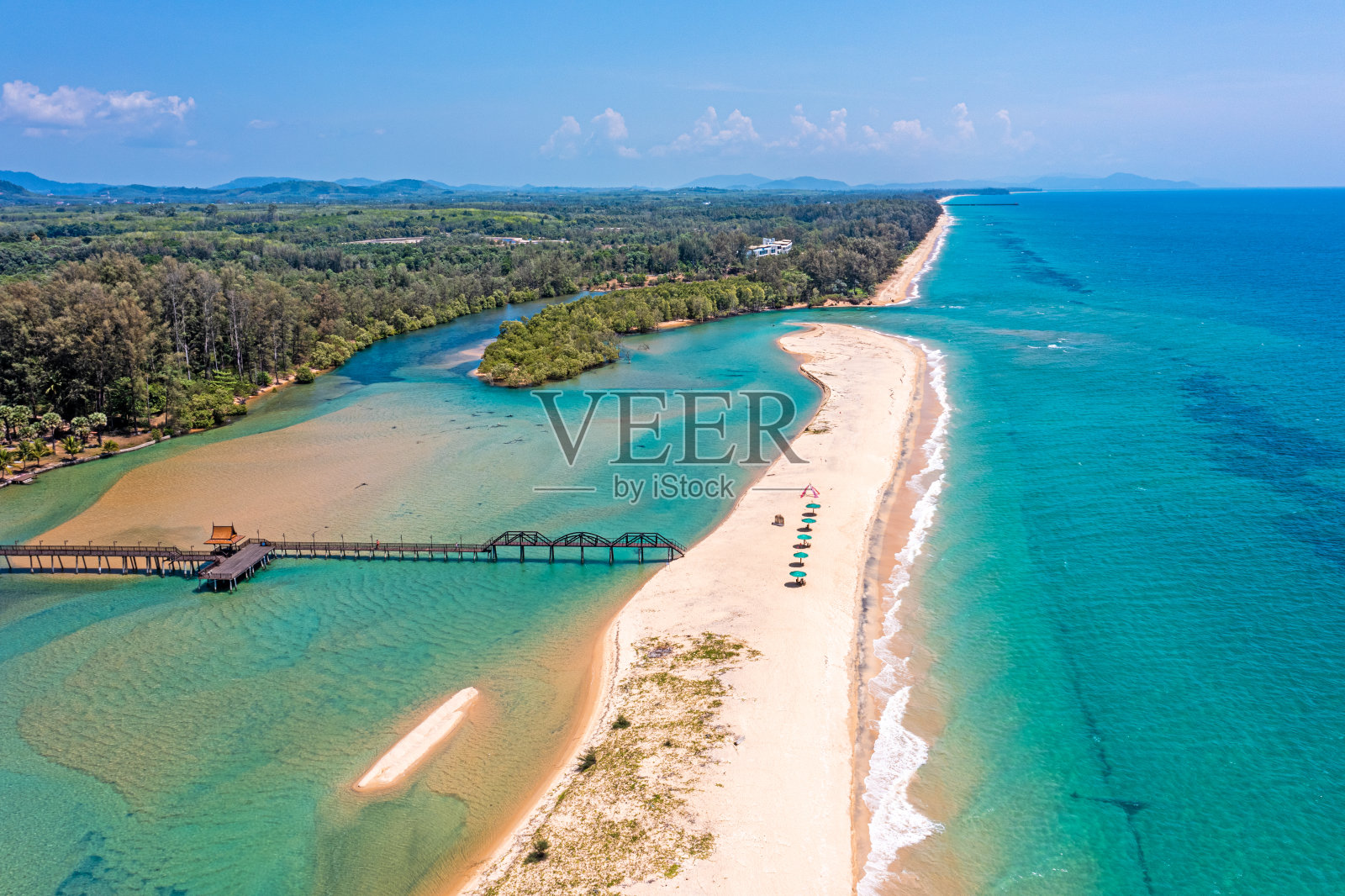 无人机拍摄的泰国纳泰海滩和博丹河口全景图照片摄影图片