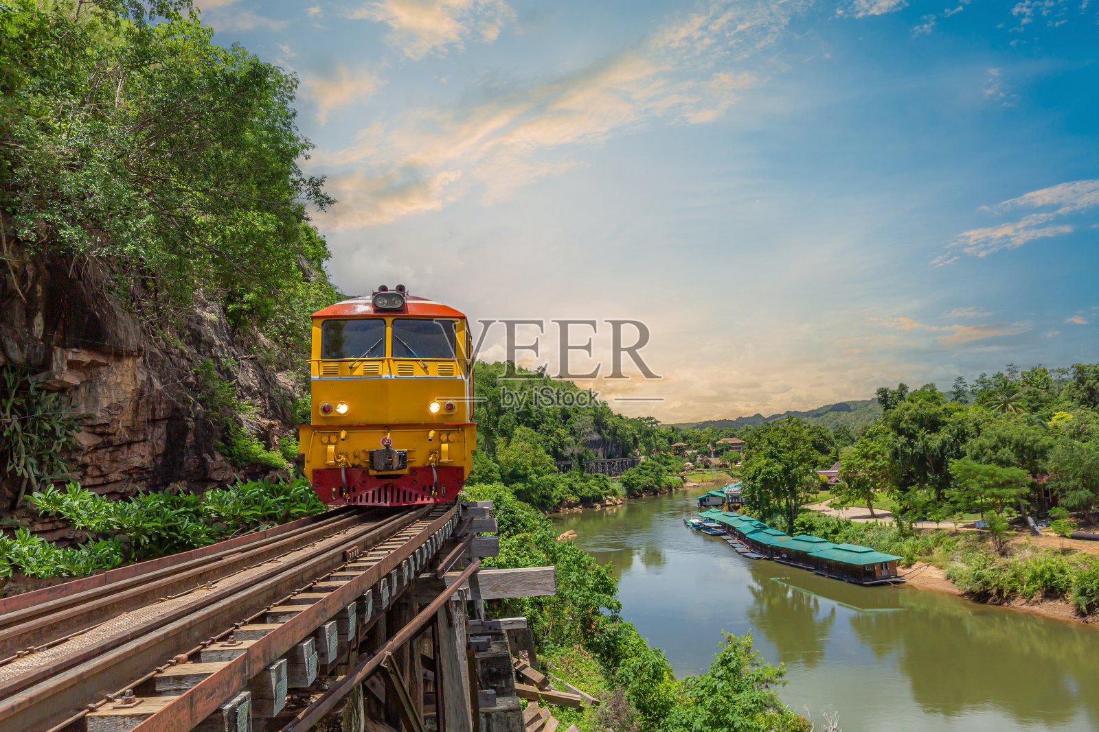 泰国北碧府著名景点照片摄影图片