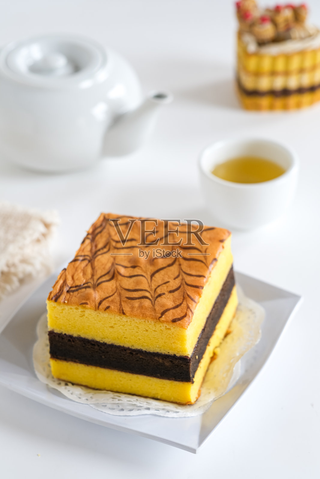 三层蛋糕或泗水青金石照片摄影图片