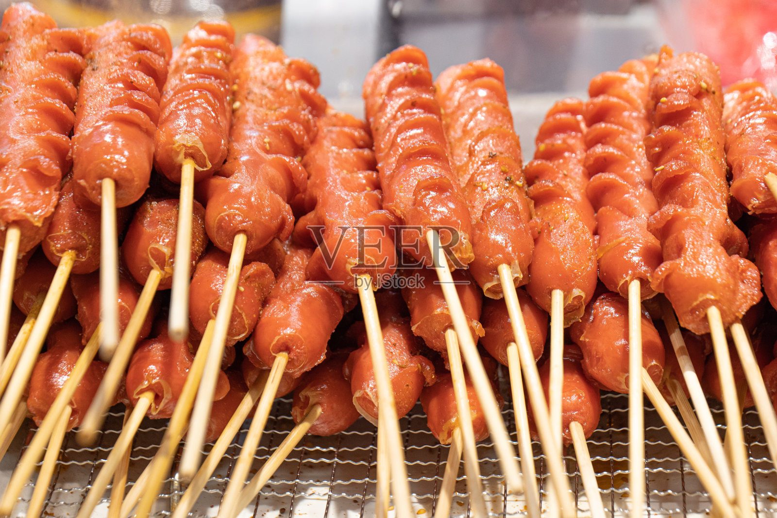 烤香肠照片摄影图片