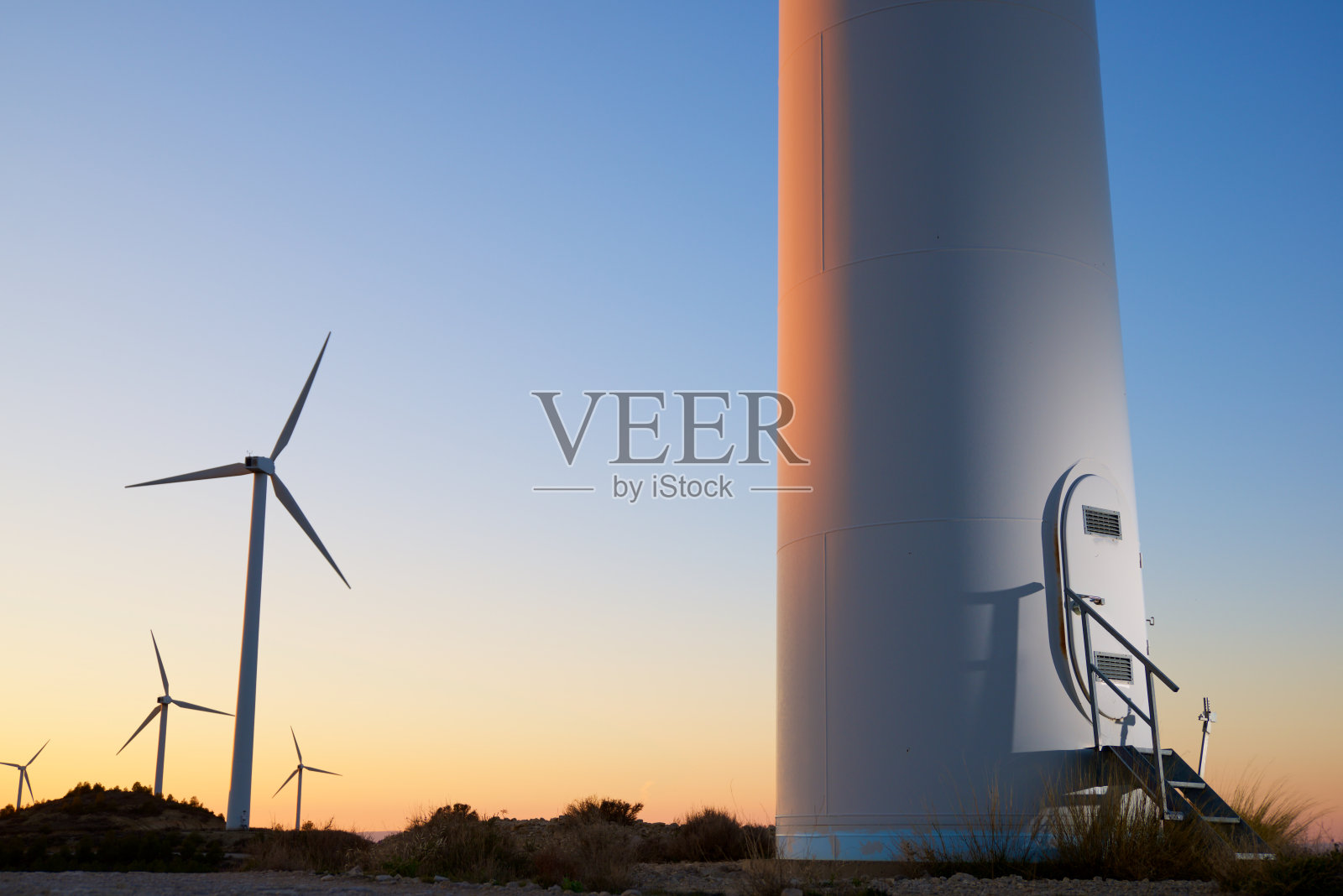 用于可再生能源发电的风力发电机入口照片摄影图片