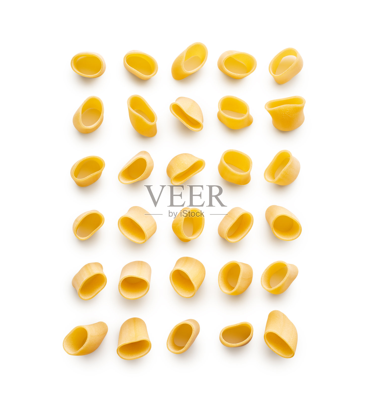 面食被隔离在白色背景上照片摄影图片