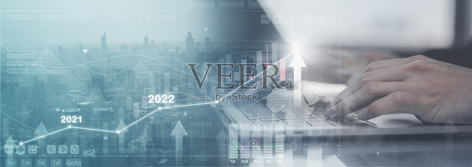 商人使用笔记本电脑，分析经济和商业，成长型股票的图表，概念成长型股票，投资，股票市场，制定市场计划的策略和股票市场波动照片摄影图片