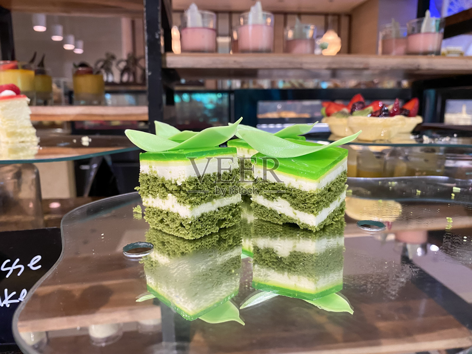 甜蛋糕甜点照片摄影图片