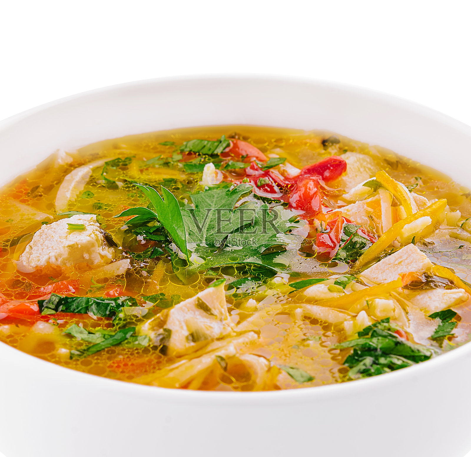 鸡汤面在一个白色的陶瓷碗隔离白色照片摄影图片