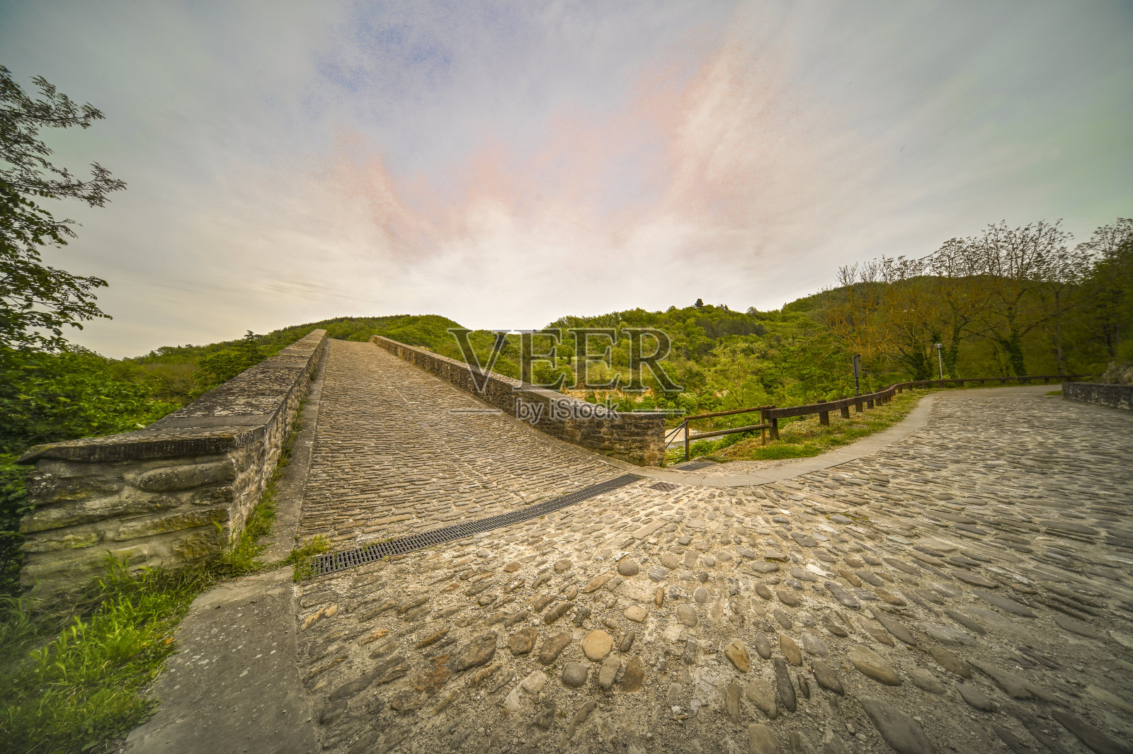 桥Alidosi照片摄影图片