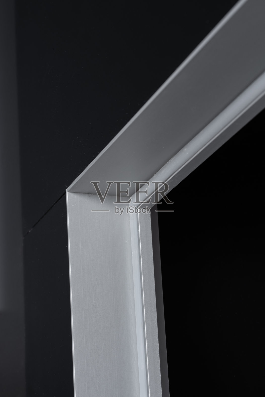 室内时尚现代的木门配件照片摄影图片