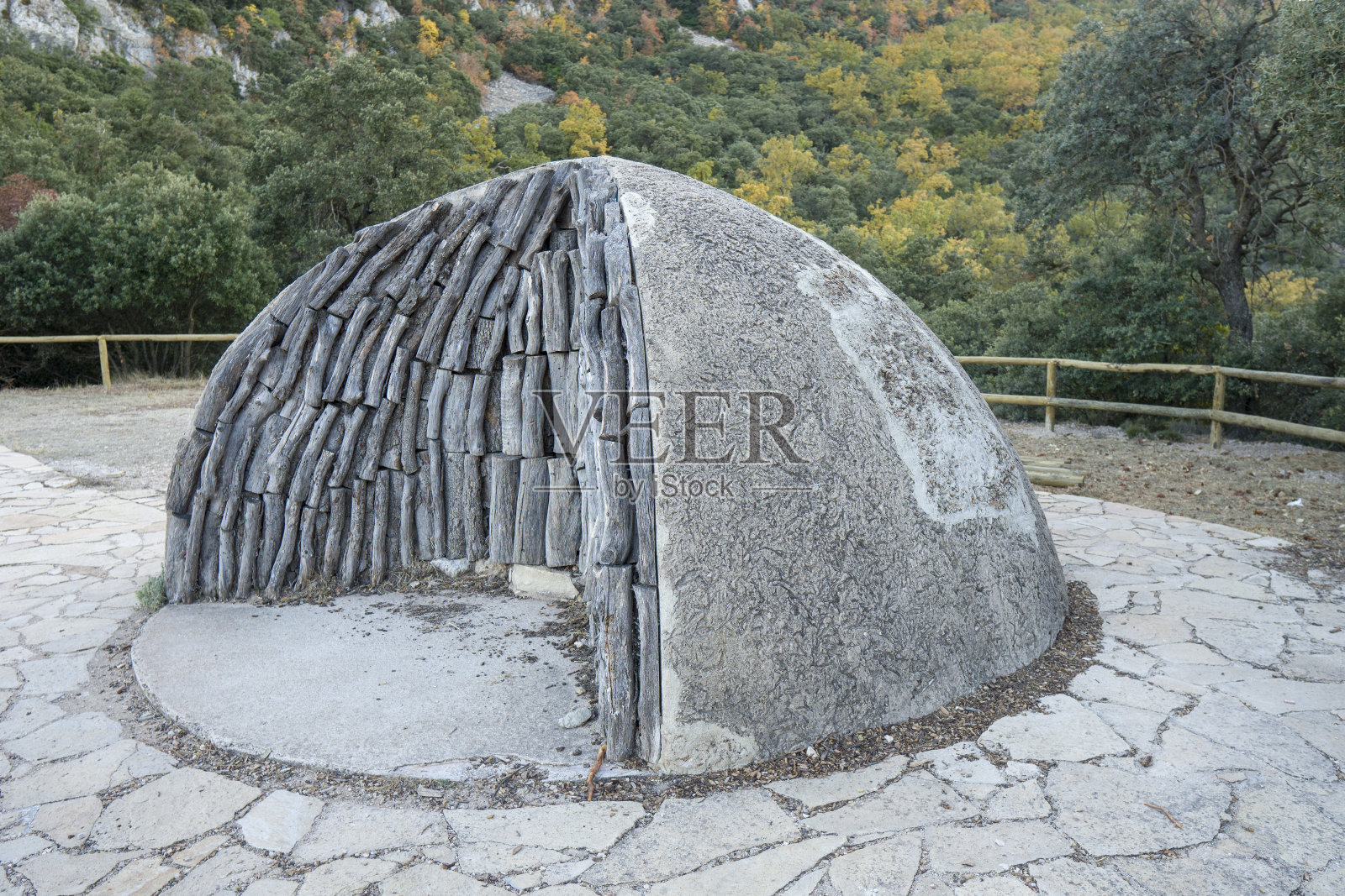 Font Roja的自然公园。Alcoi, Alcoy Alicante，西班牙照片摄影图片