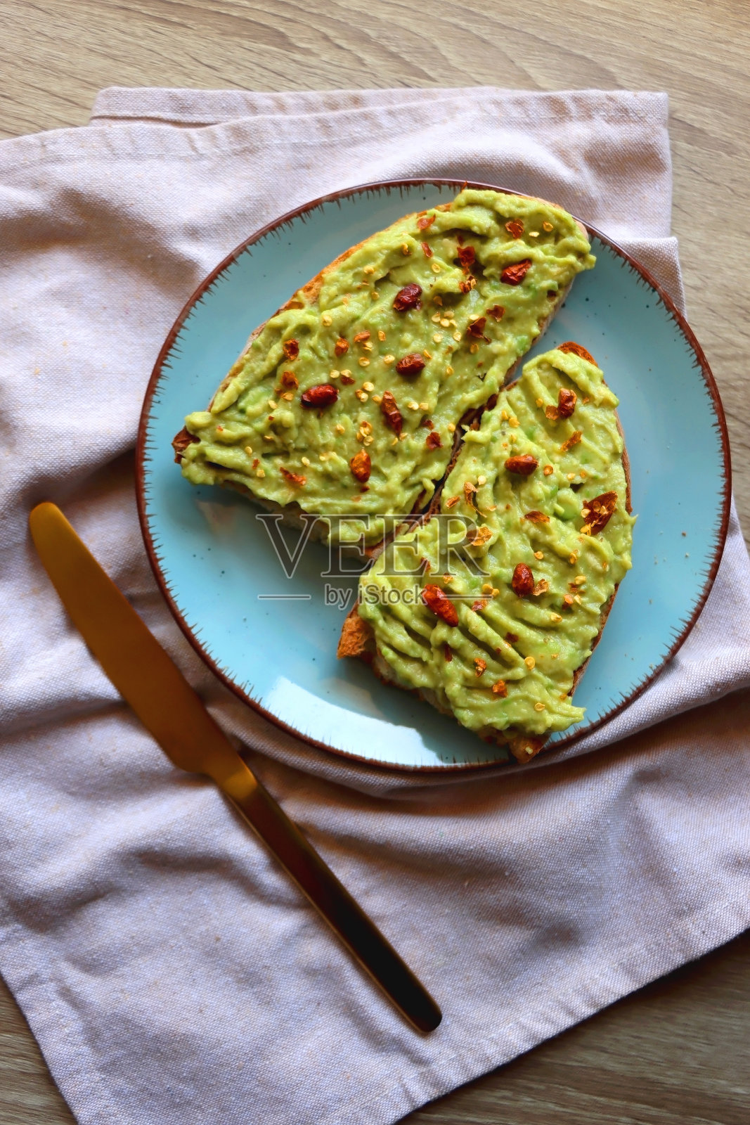 鳄梨面包照片摄影图片