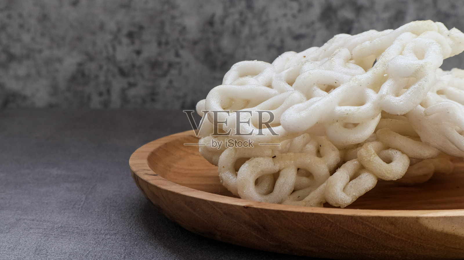 用面粉做成的饼干，作为辅食味道很好照片摄影图片