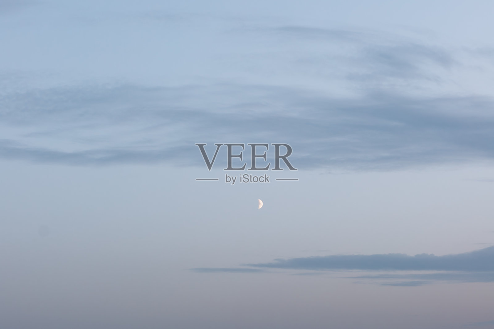 晚上的天空照片摄影图片