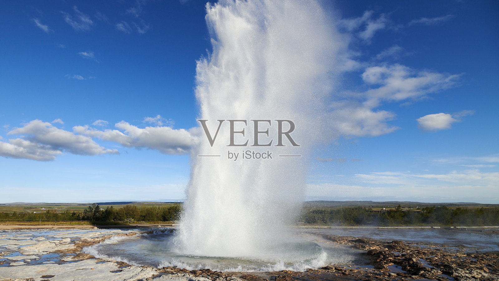 Strokkur喷泉照片摄影图片