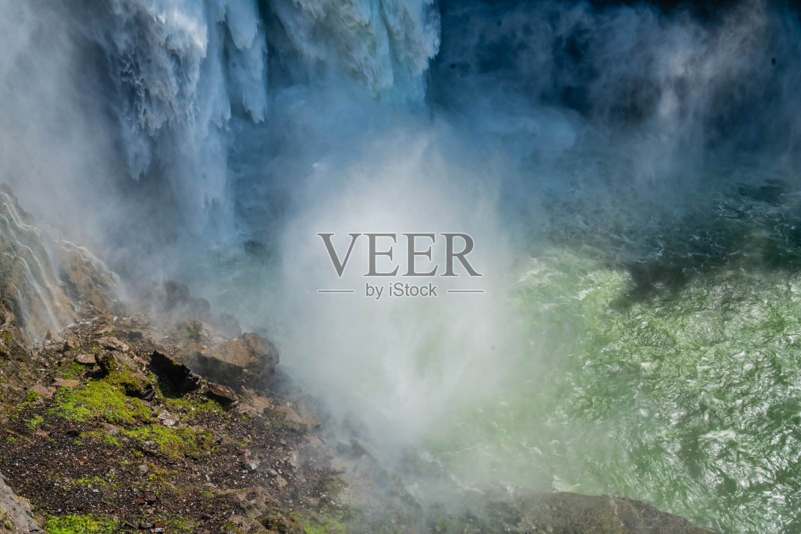 斯诺夸尔米瀑布照片摄影图片