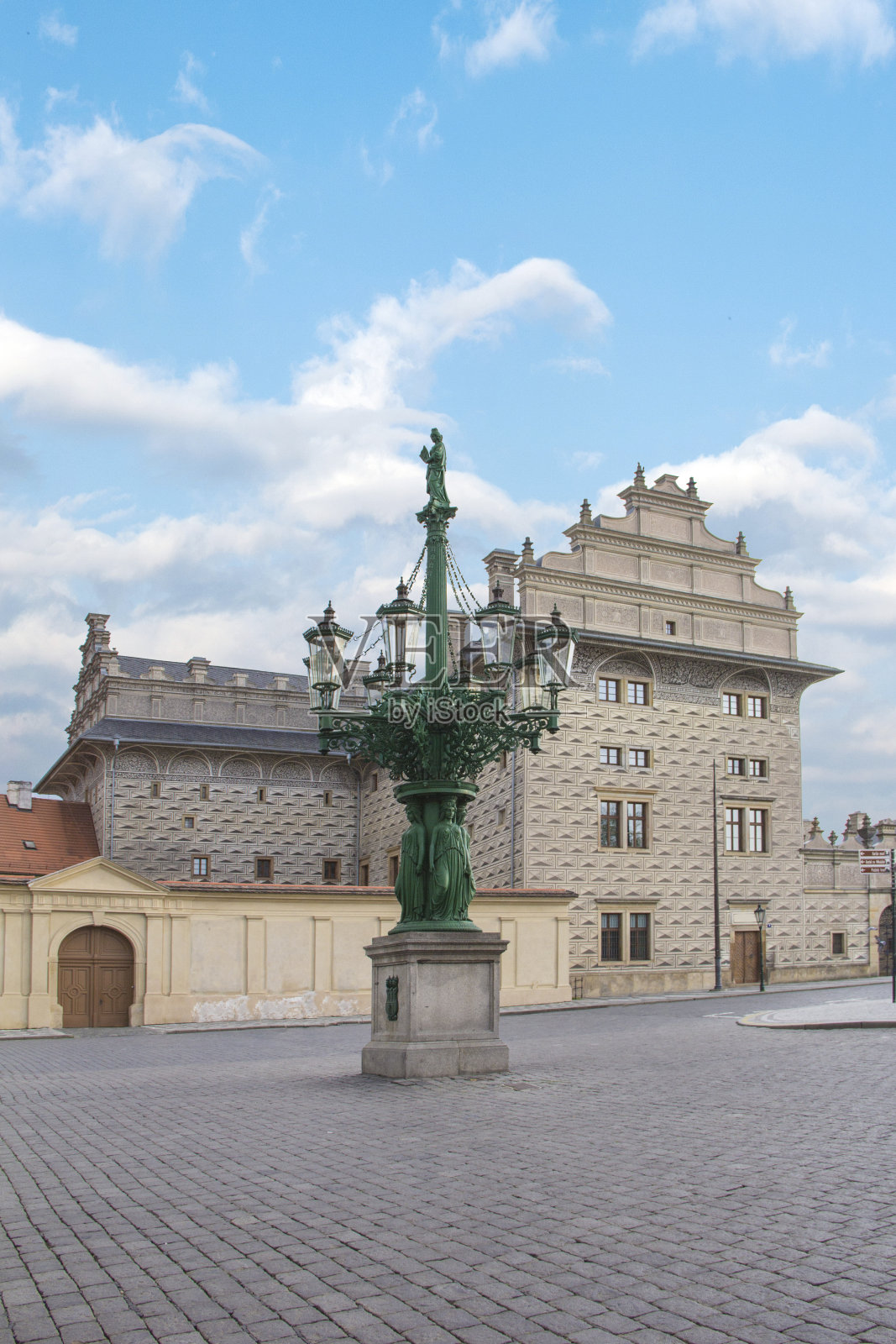 布拉格青铜雕像的美丽景色照片摄影图片