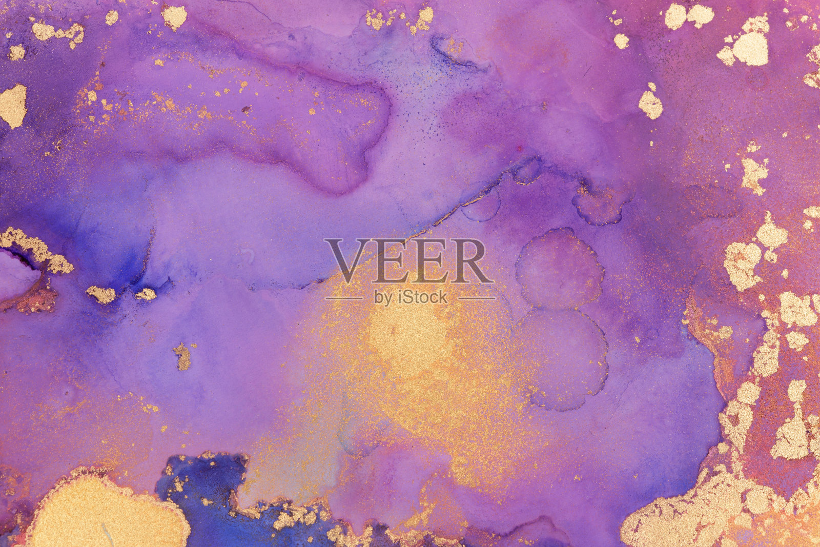 奢华抽象流体艺术绘画背景酒精水墨与黄金技法抽象混合酒精水墨与黄金照片摄影图片