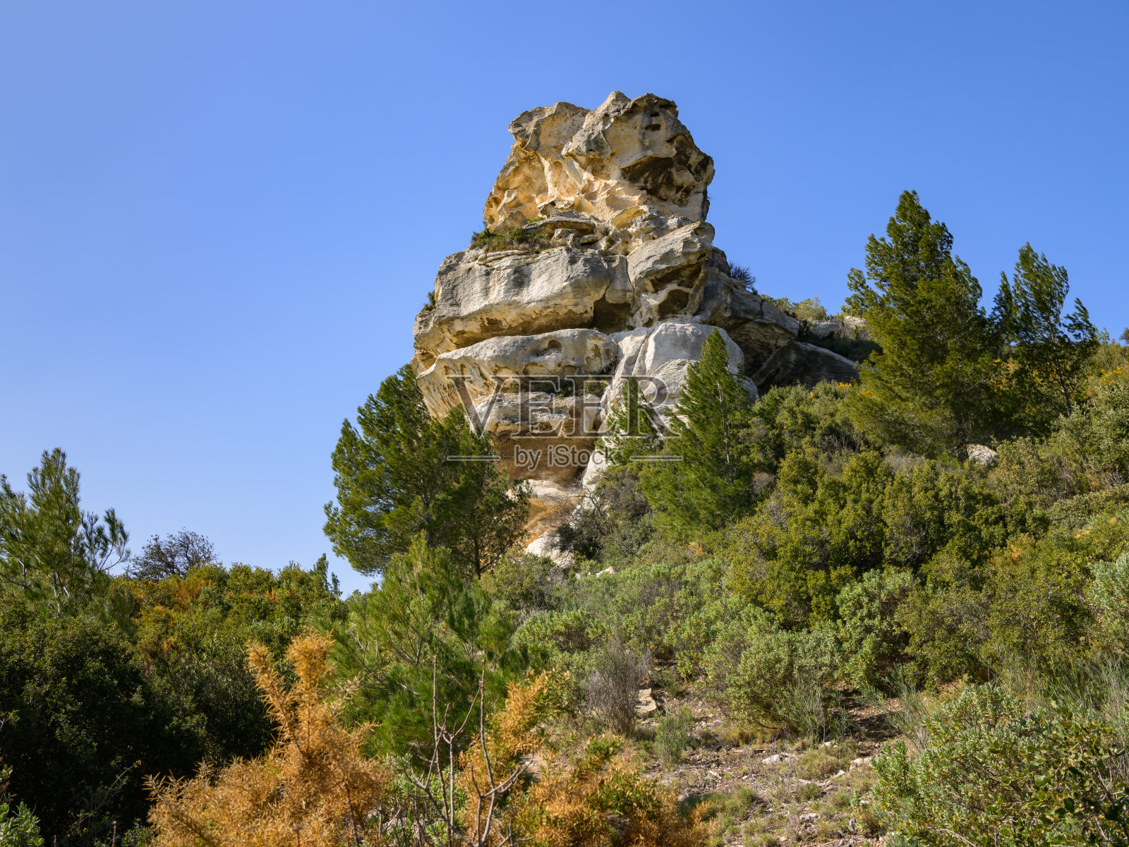 普罗旺斯堡附近的巨大岩层照片摄影图片