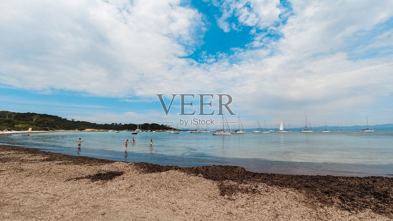 风景，夏季地中海和海滩的波克罗尔岛，在hy<s:1>，在瓦尔在法国照片摄影图片