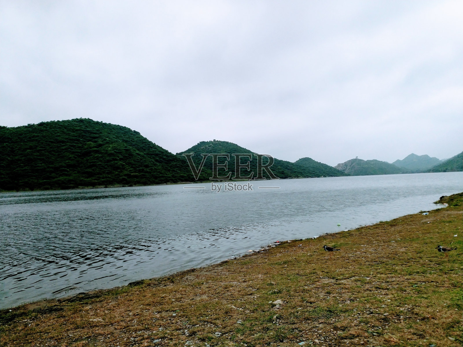 八堤湖岸照片摄影图片