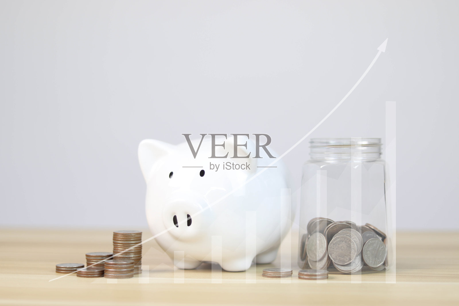 钱的储蓄概念由未来的投资硬币设定。储蓄罐照片摄影图片