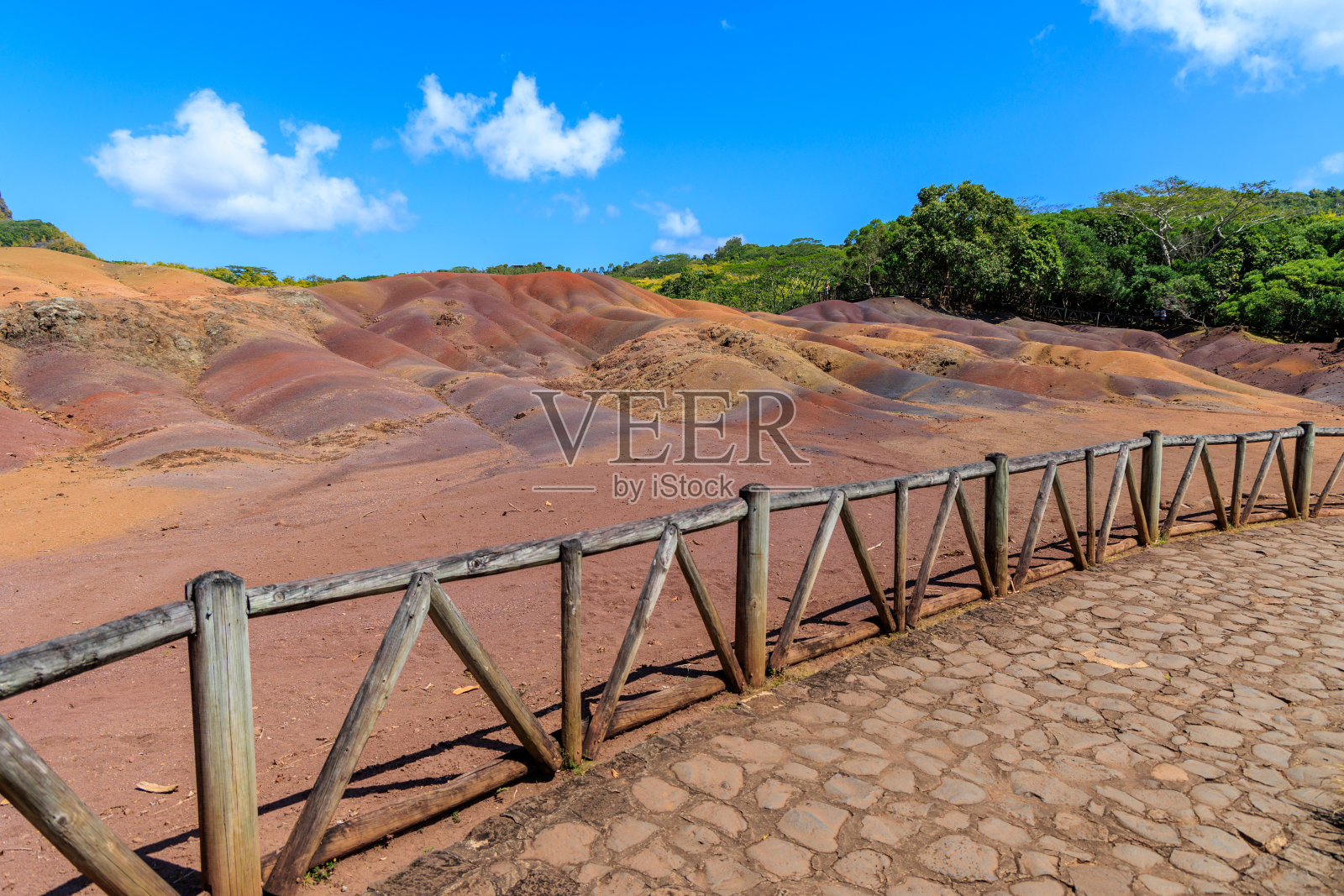 七种颜色的大地Chamarel sur l ' le Maurice照片摄影图片