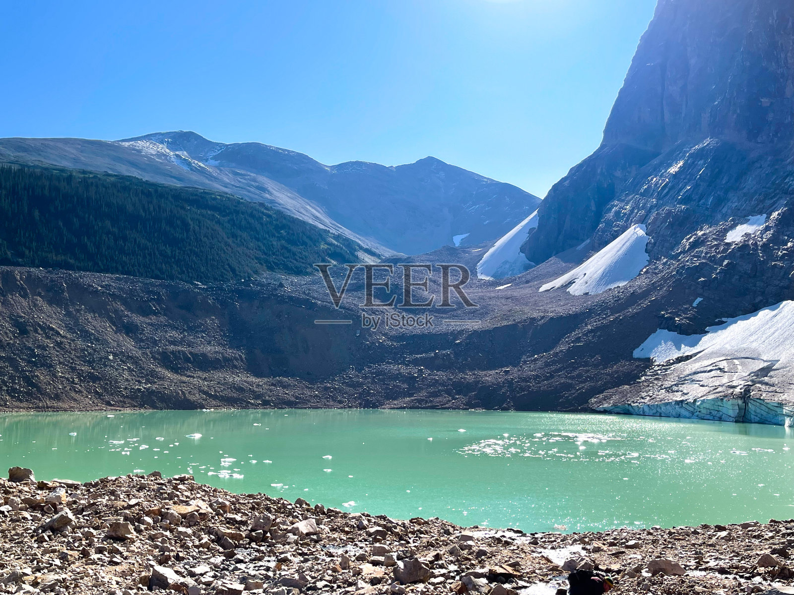 贾斯珀国家公园位于加拿大阿尔伯塔省照片摄影图片