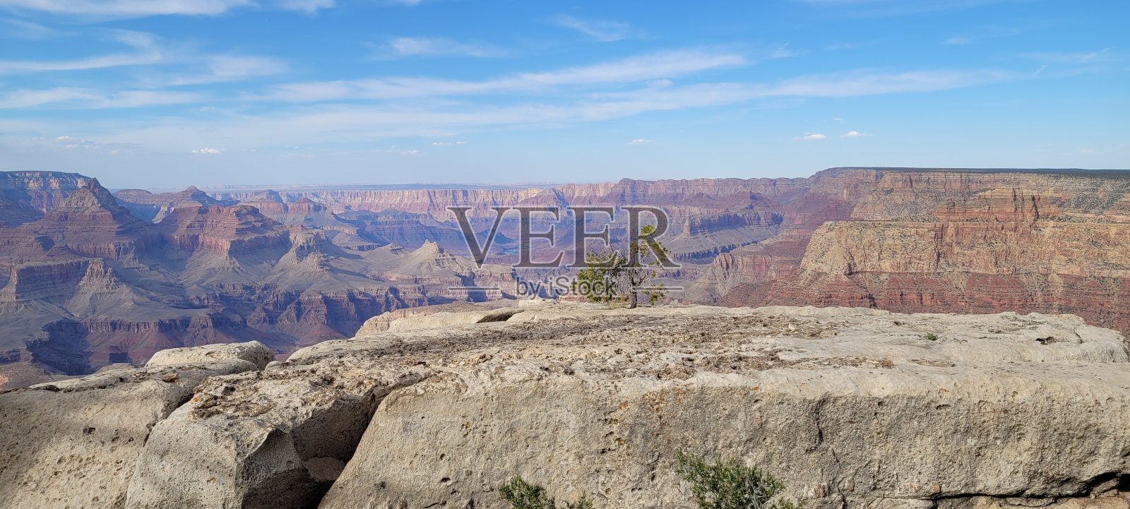 在大峡谷。照片摄影图片