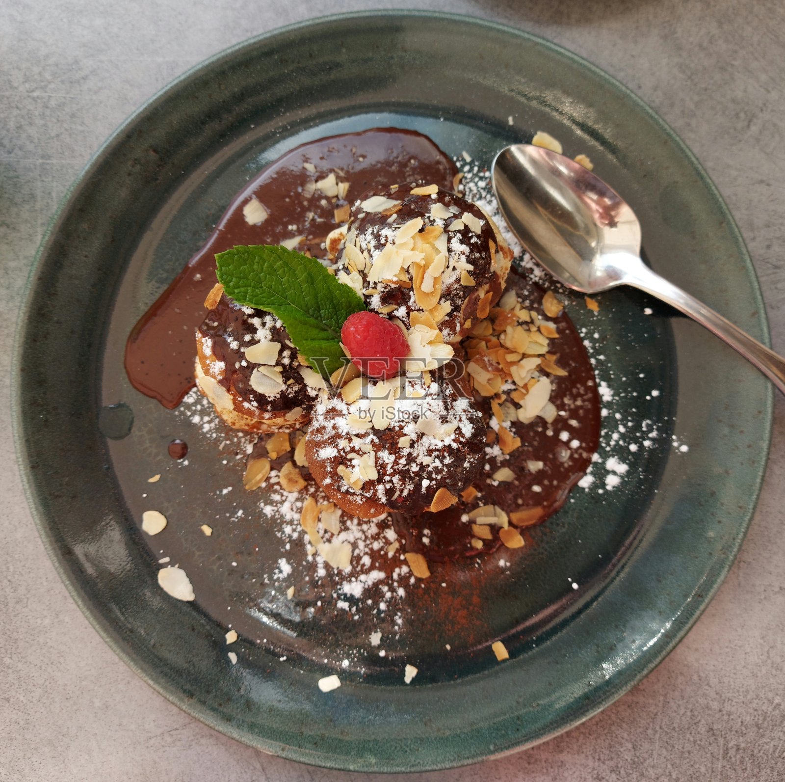 巧克力甜点照片摄影图片