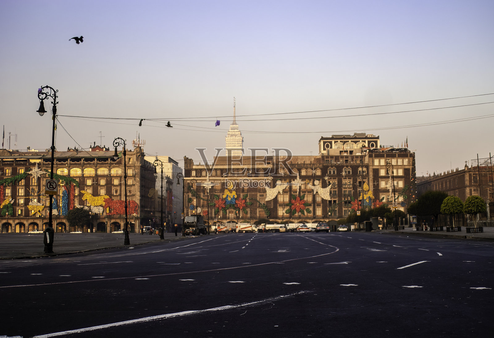 新年那天，墨西哥城的索卡洛照片摄影图片