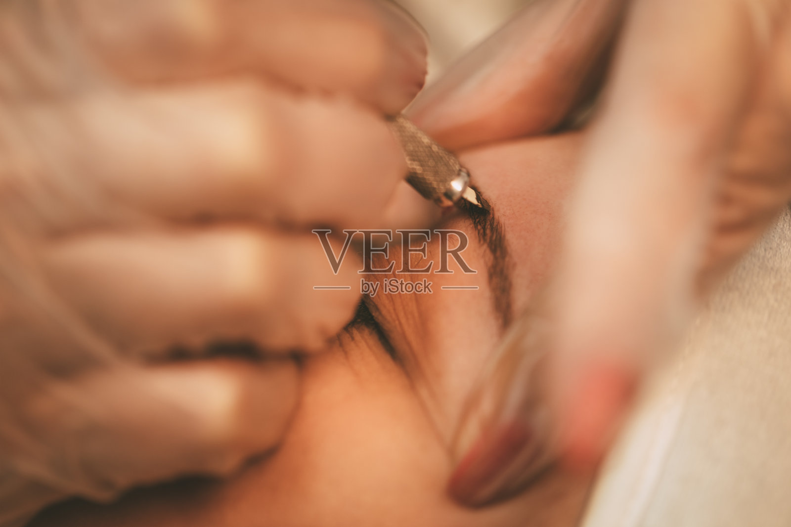 日本人画眉毛的方法照片摄影图片