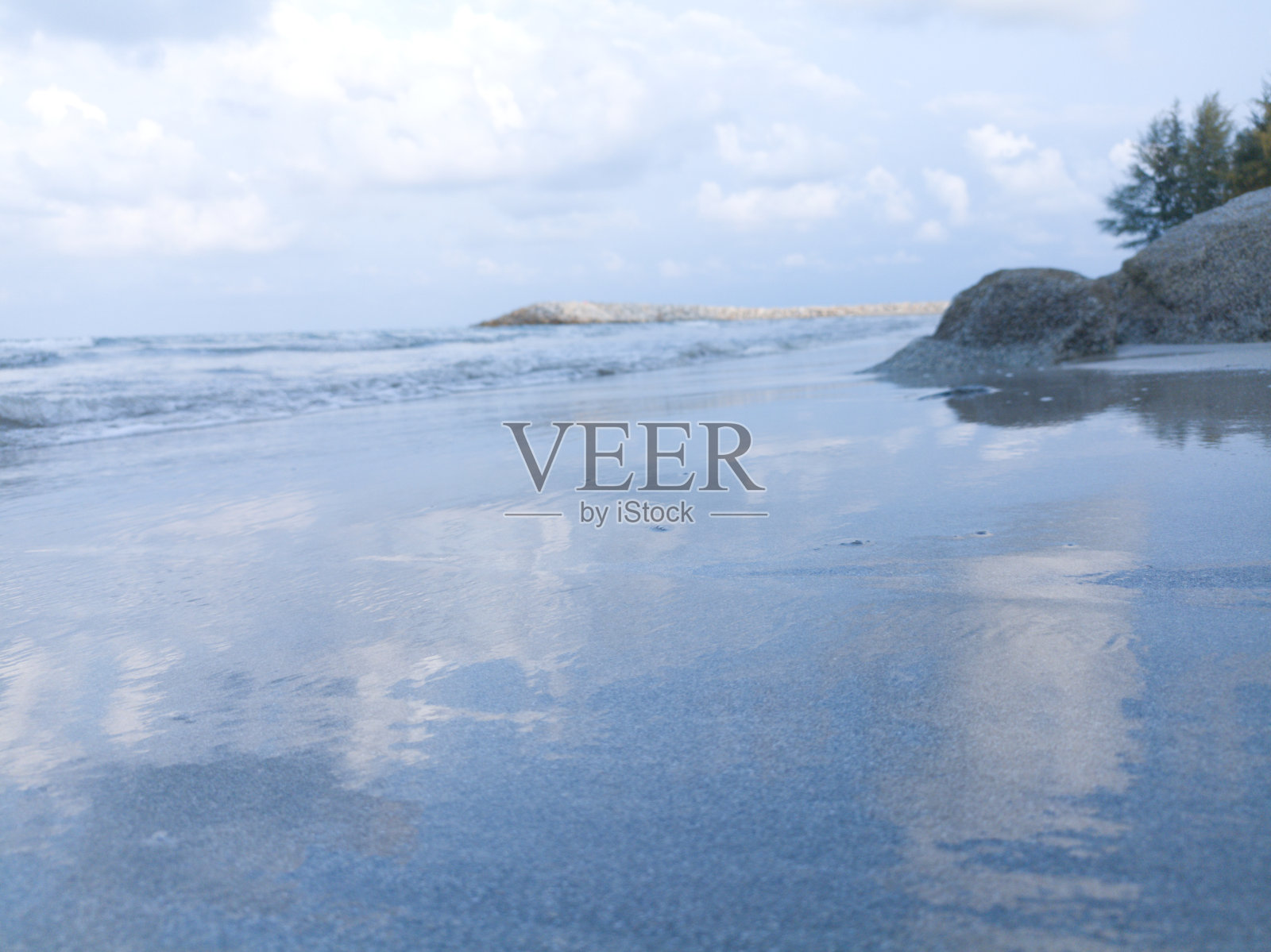 浪、云、滩、沙照片摄影图片