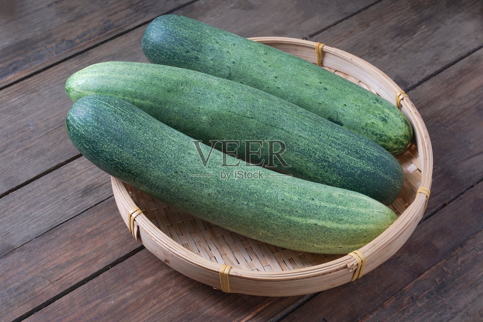 脆黄瓜照片摄影图片