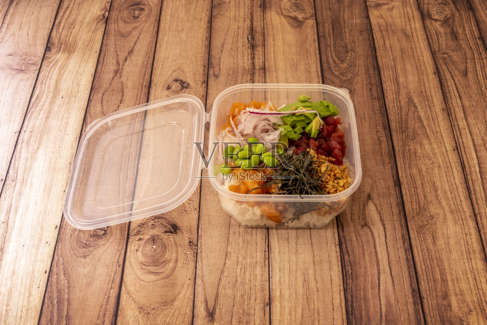 夏威夷原住民一直吃poke，但从来没有商业化。在这些岛屿上，它最初是作为补充体力的速食照片摄影图片