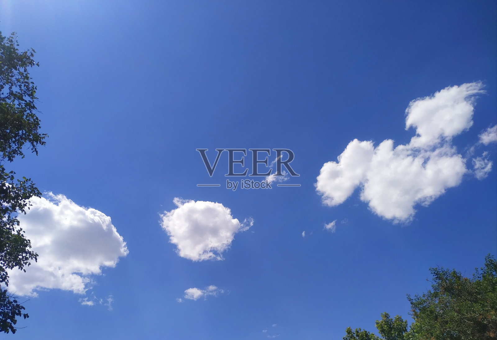 多云撒马尔罕照片摄影图片