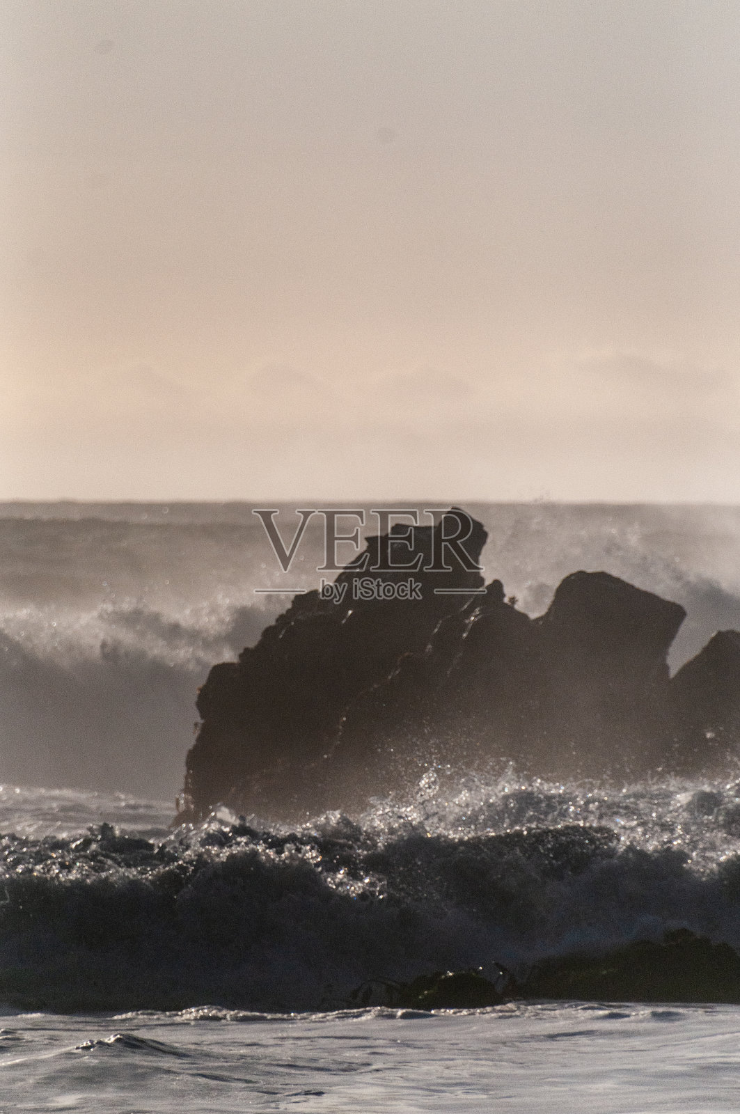 菲佛海滩的日落照片摄影图片