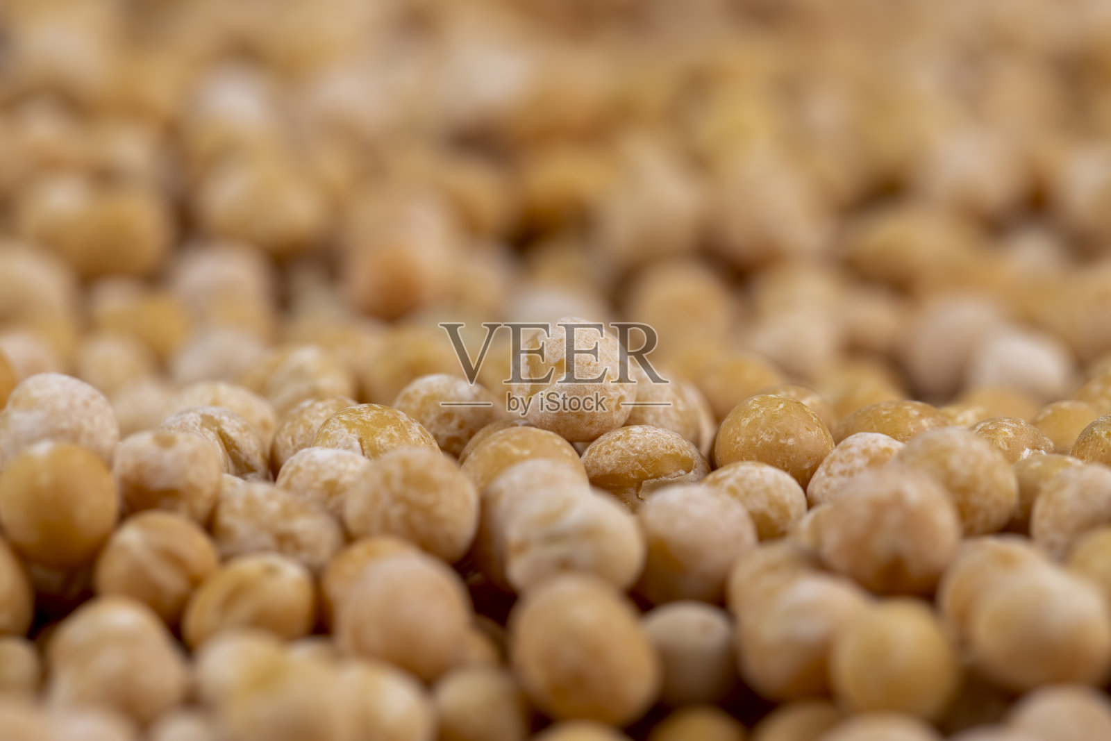 干的硬的黄豌豆，用来煮粥照片摄影图片