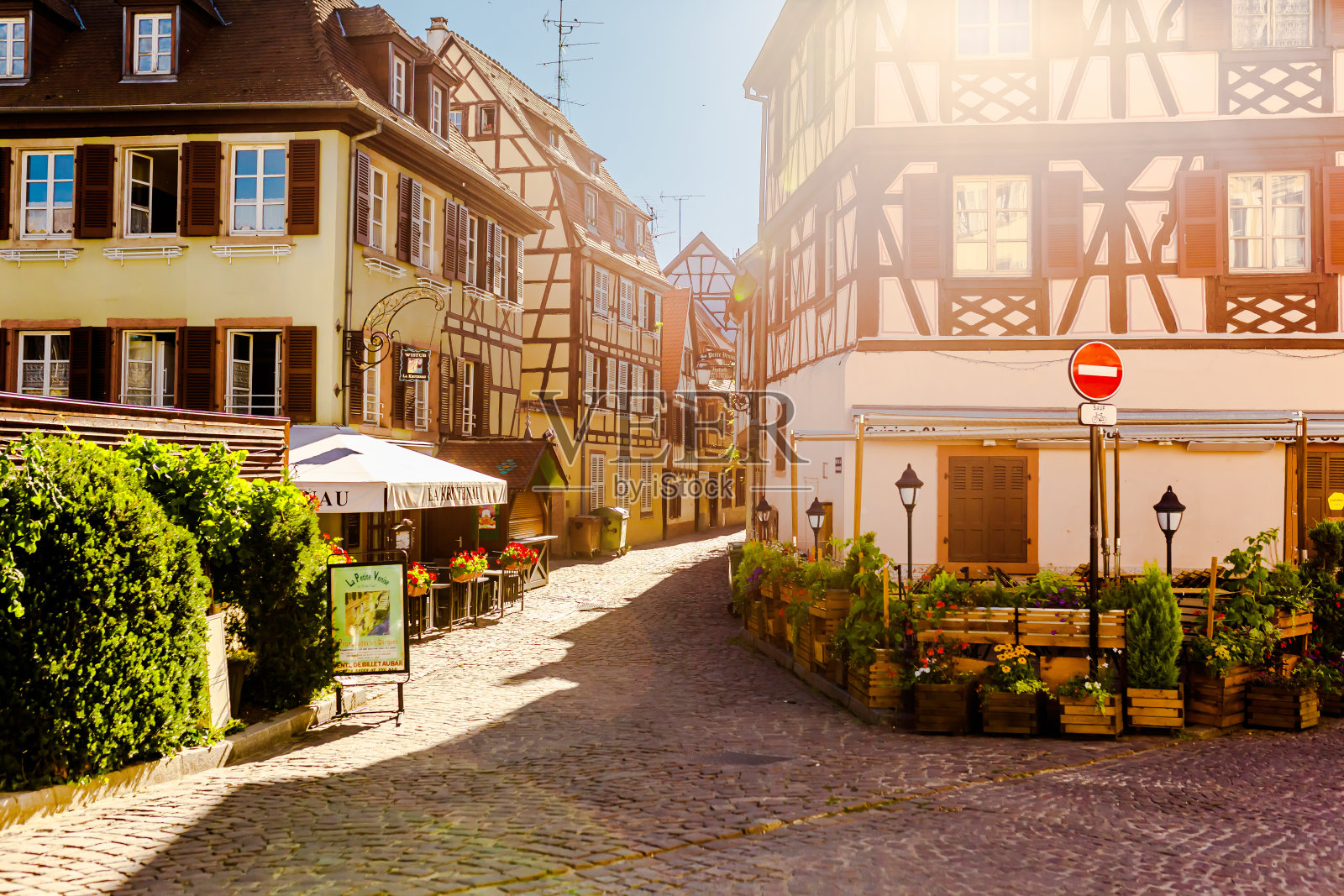 阿尔萨斯。古法国小镇科尔马。法国。夏天的旅行。欧洲照片摄影图片