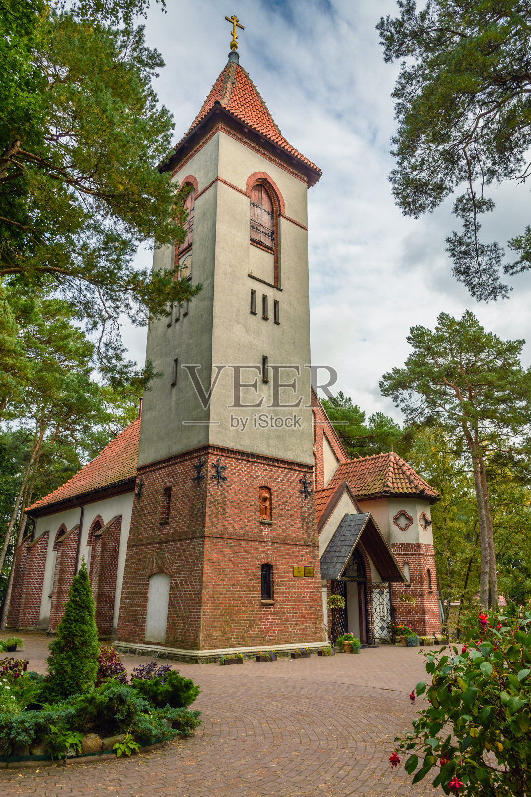 俄罗斯卡里宁格勒州斯韦特洛戈尔斯克圣塞拉芬东正教教堂照片摄影图片