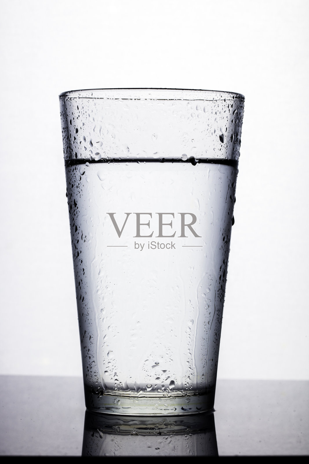 一杯水照片摄影图片