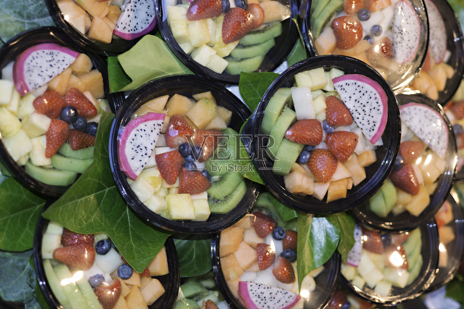 《大自然的恩惠:五颜六色的水果促进健康的力量》照片摄影图片