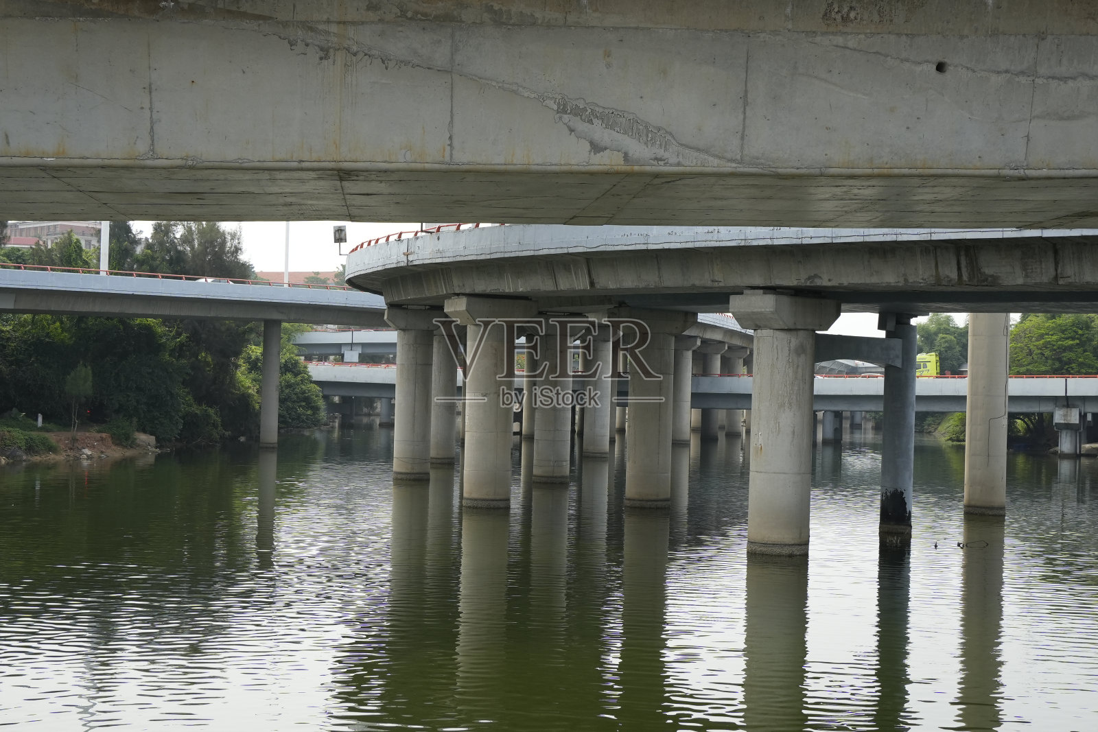 天桥照片摄影图片