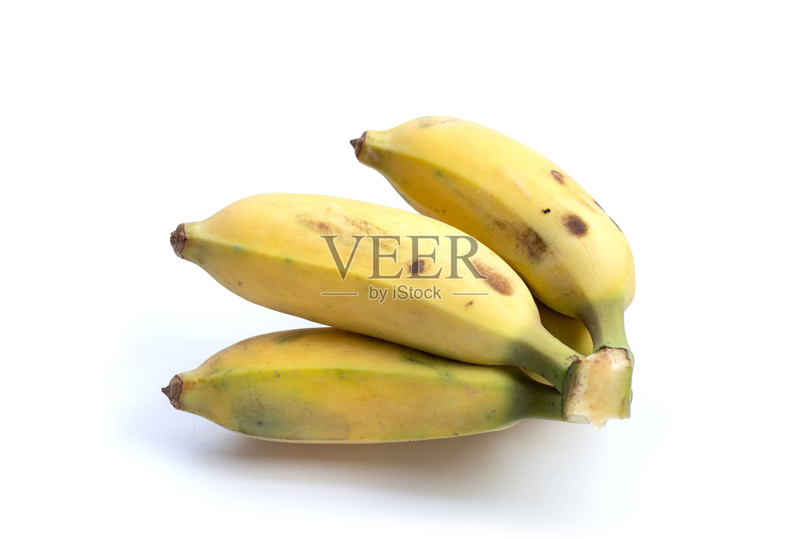 白色背景上的香蕉。健康水果照片摄影图片