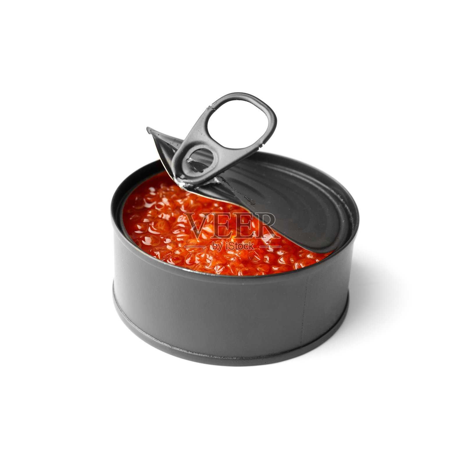 红鲑鱼鱼子酱装在白色背景的黑色锡罐里照片摄影图片