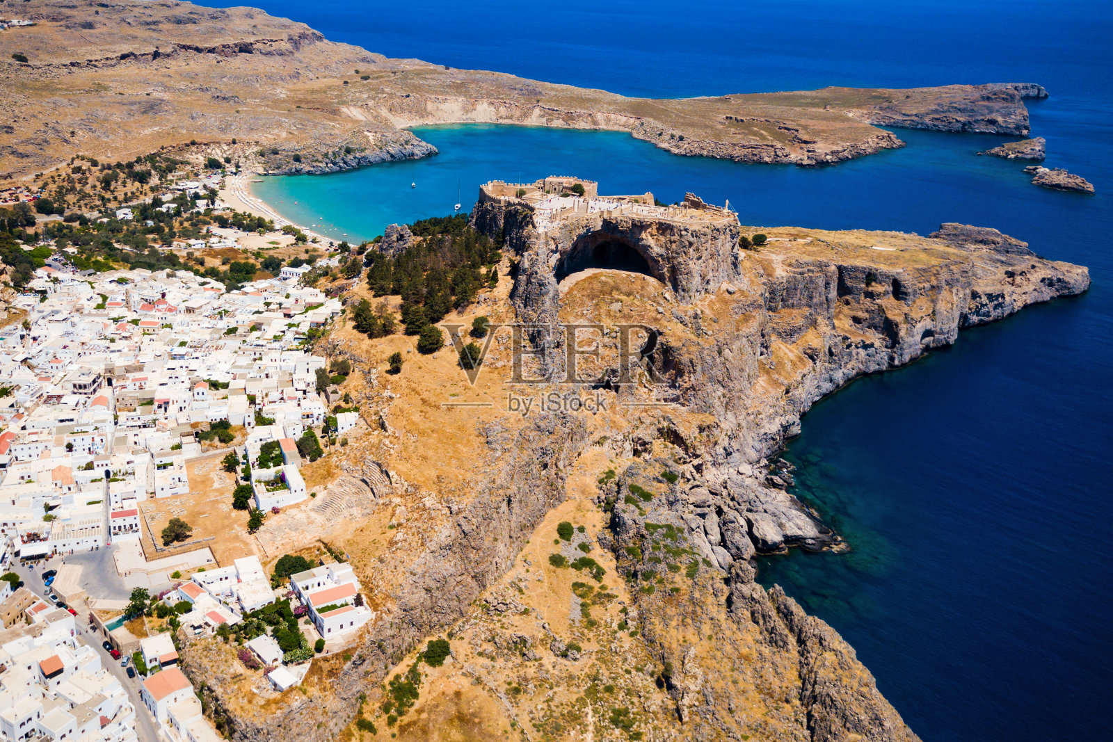 罗得岛的林多斯卫城和海滩照片摄影图片