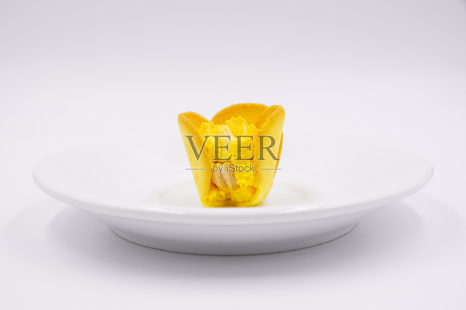 日本芒果郁金香玫瑰甜点照片摄影图片